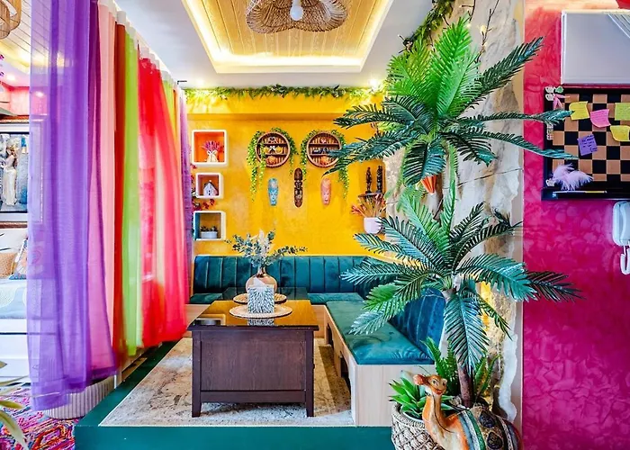 Bilay Magenta 2br Boho Style Free Parking Cook *