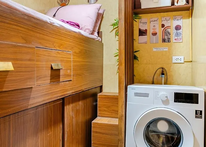 Bilay Magenta 2br Boho Style Free Parking Cook Apartment *
